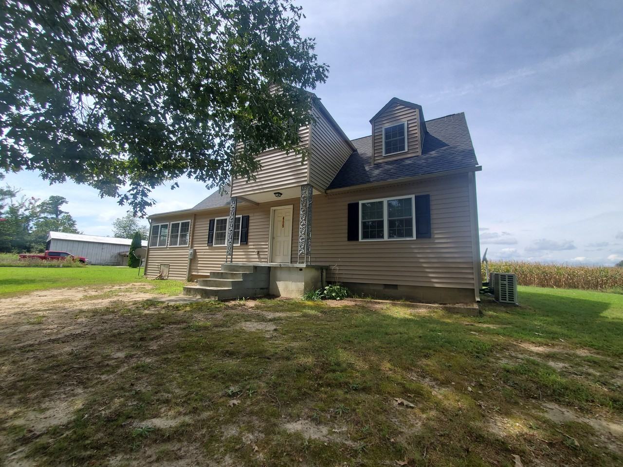 405 Chelsea Road - Photo 3 of 18