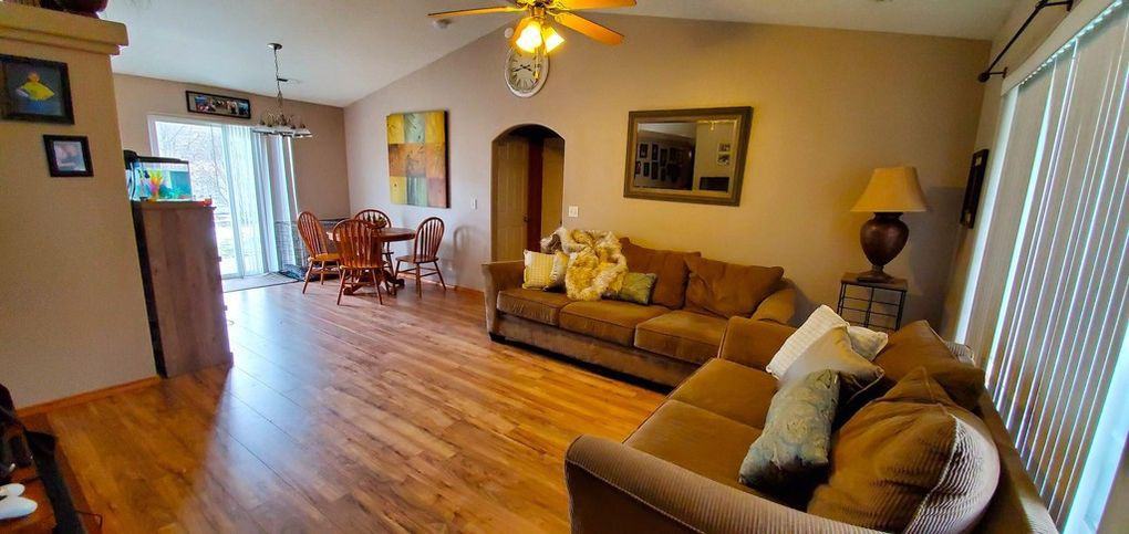 1804 N Chehalis St #1 - Photo 5 of 13