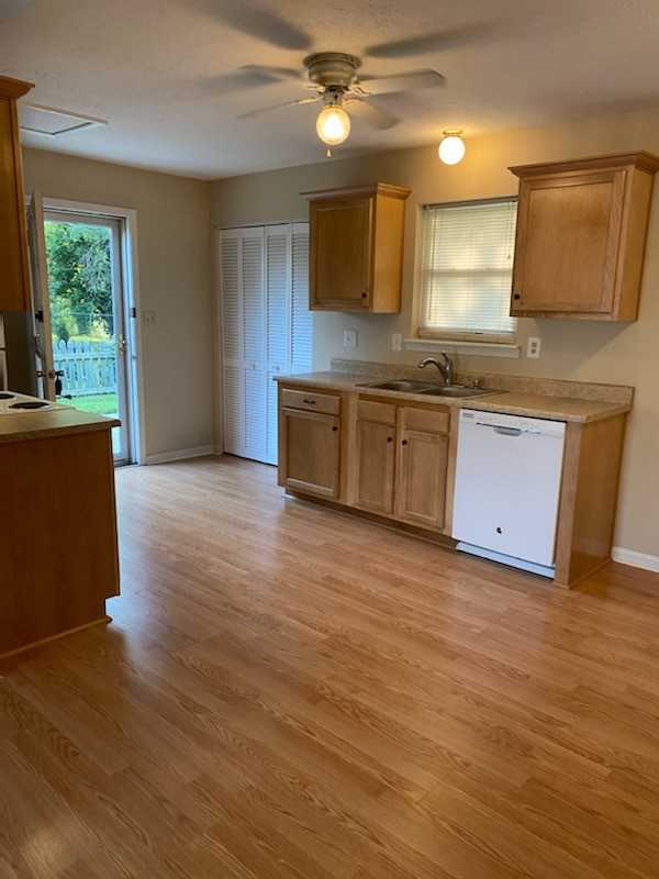 4015 Tally Ho Ct #1 - Photo 2 of 13