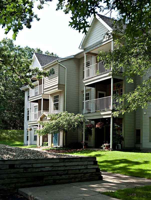 Spruce Creek Apartments - Photo 2 of 6