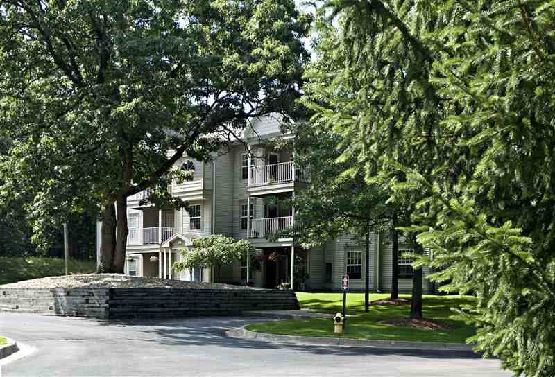 Spruce Creek Apartments - Photo 3 of 6