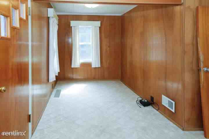 14225 Bullock Rd - Photo 3 of 26