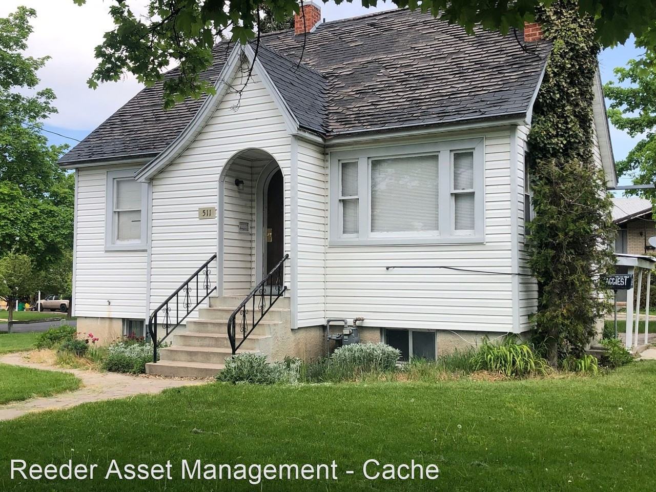 511 East 900 North - Photo 2 of 10