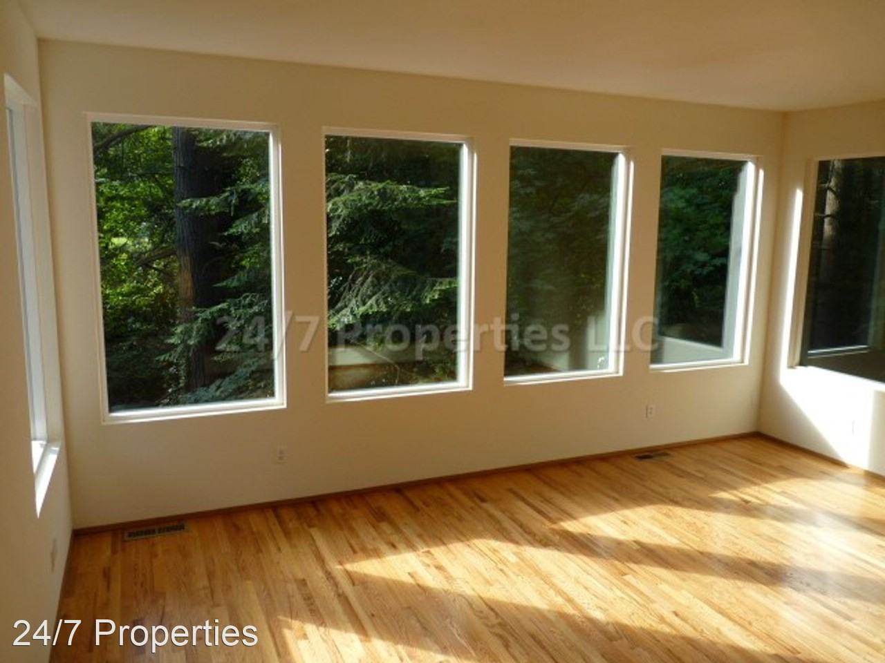 9616 Sw 12th Dr - Photo 2 of 11