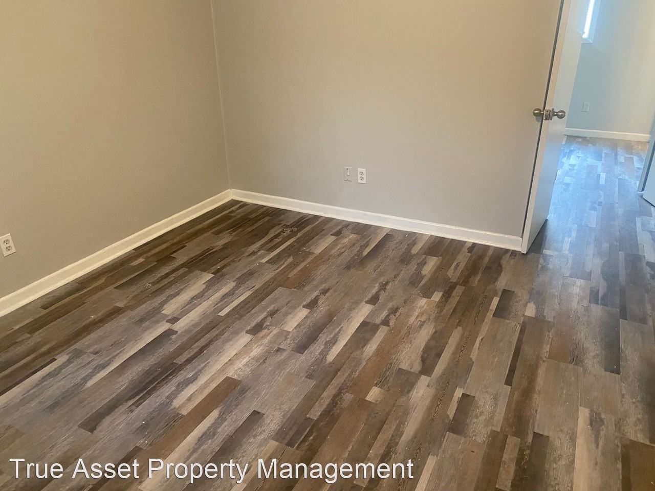 1809 14th St. - Photo 2 of 6