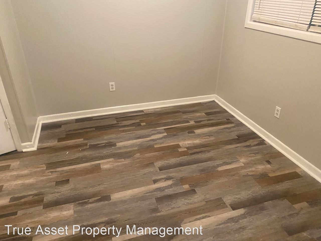 1809 14th St. - Photo 3 of 6
