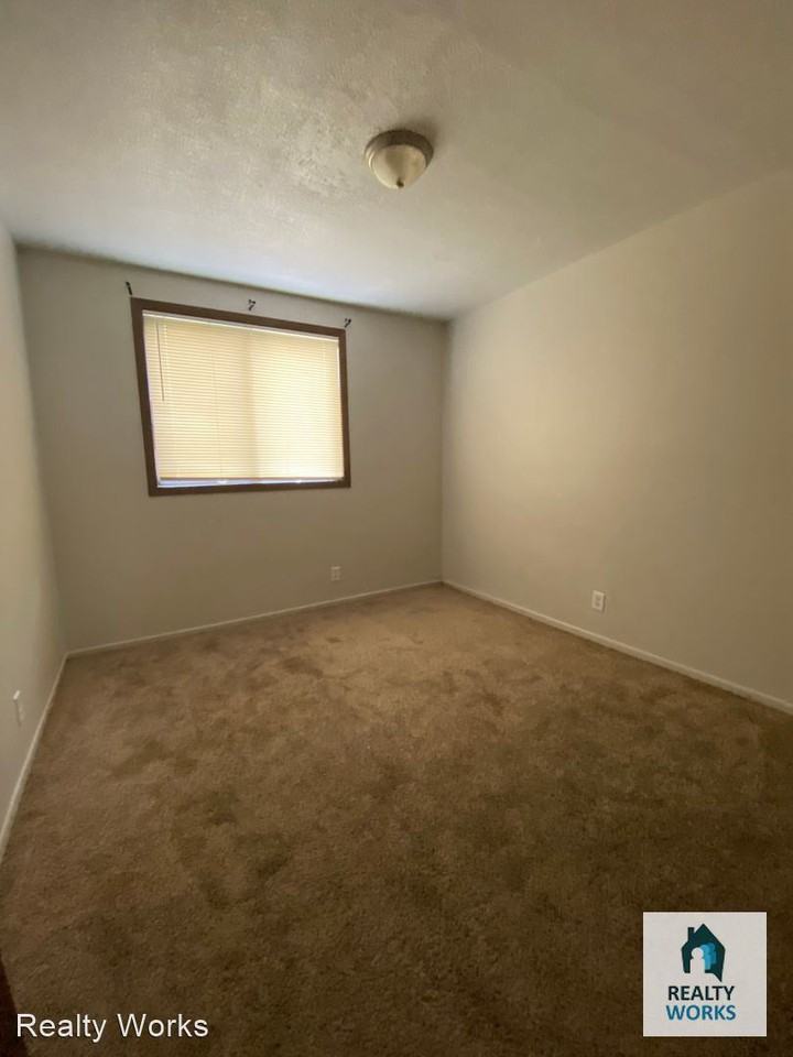 4520 Baldwin - Photo 3 of 4