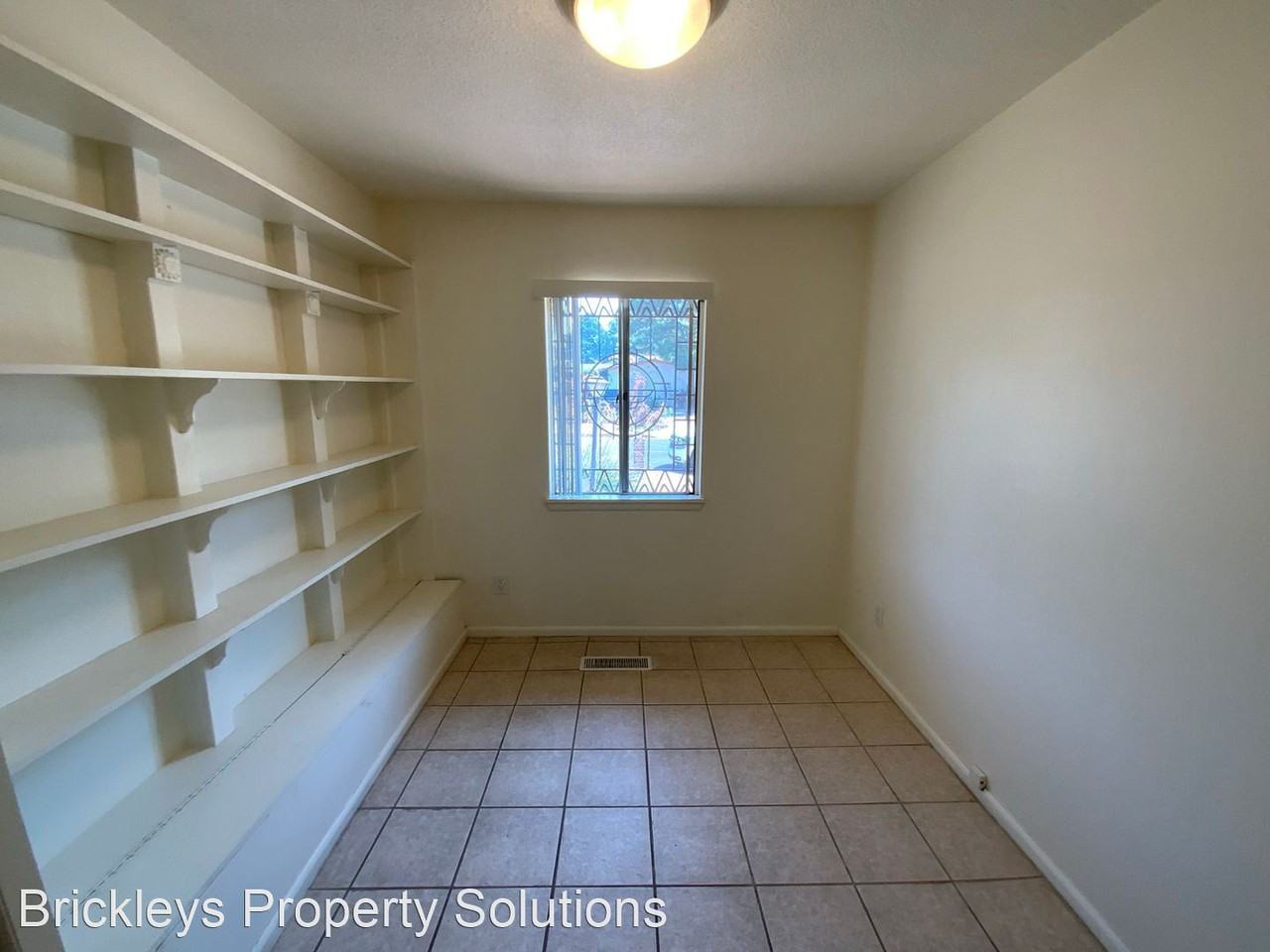 4617 Sherwood St Ne - Photo 3 of 28