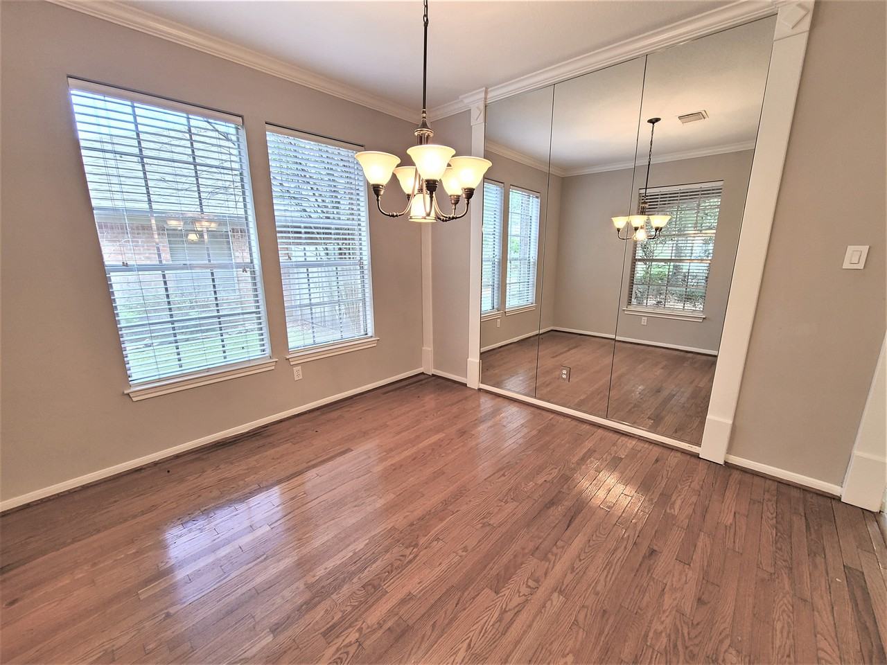 20906 Greenfield Trl - Photo 4 of 18