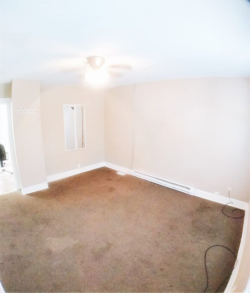 1869 N Humboldt Ave - Photo 3 of 5