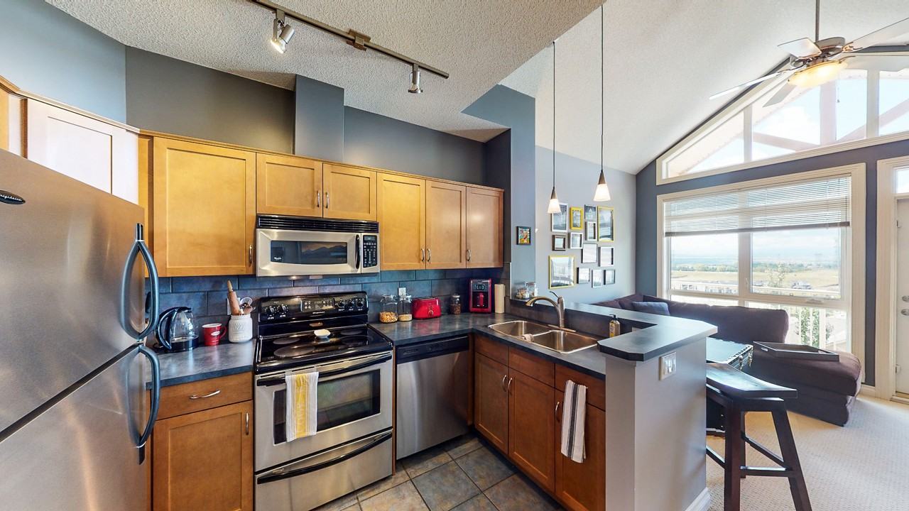 8, 108 Rockyledge View NW - Photo 3 of 20