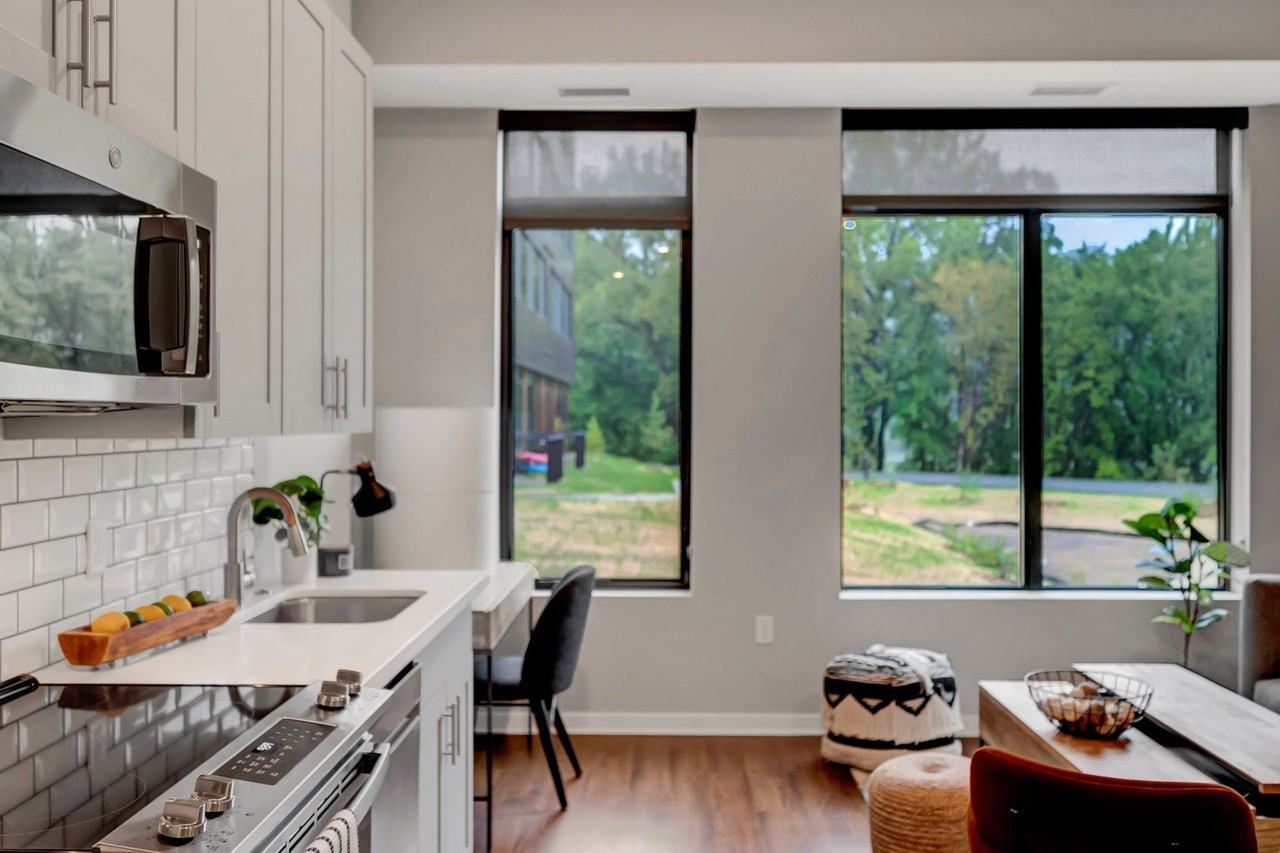 Waterford Bay - Photo 3 of 43