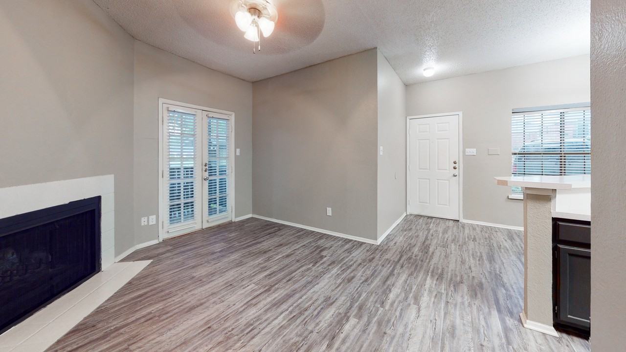 Audubon Park - Photo 2 of 44