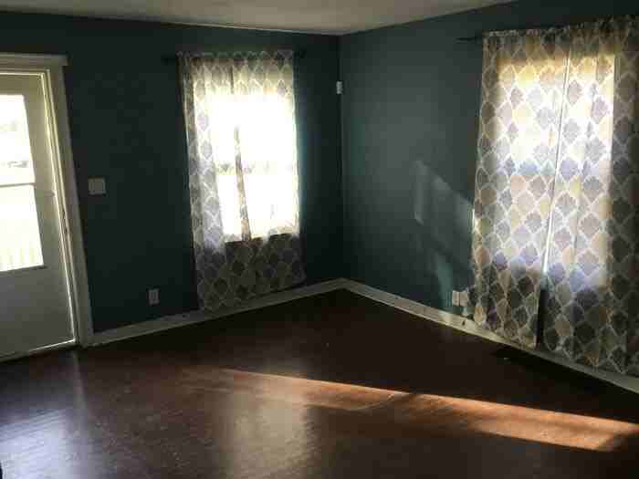 4025 N Kitley Ave - Photo 3 of 6