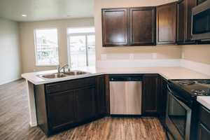 featured image of 302 S Marigold Ln #1