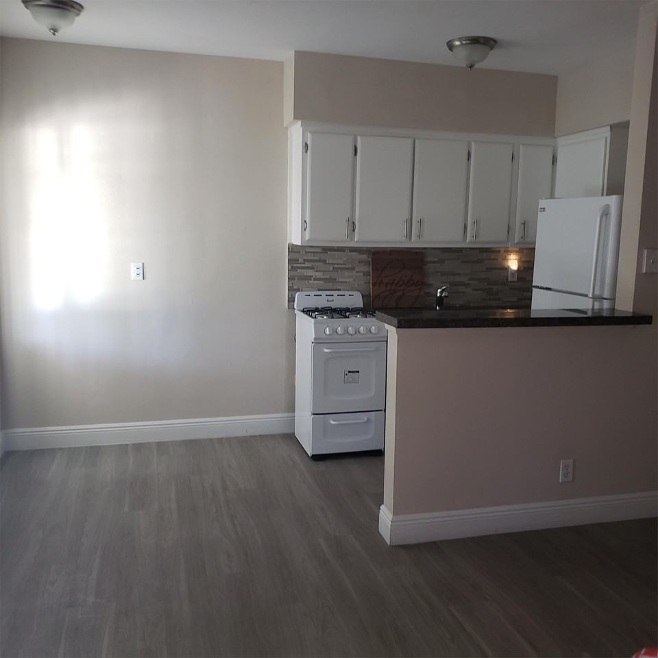 3212 SE 7th StreetUnit 1 #1 - Photo 2 of 14