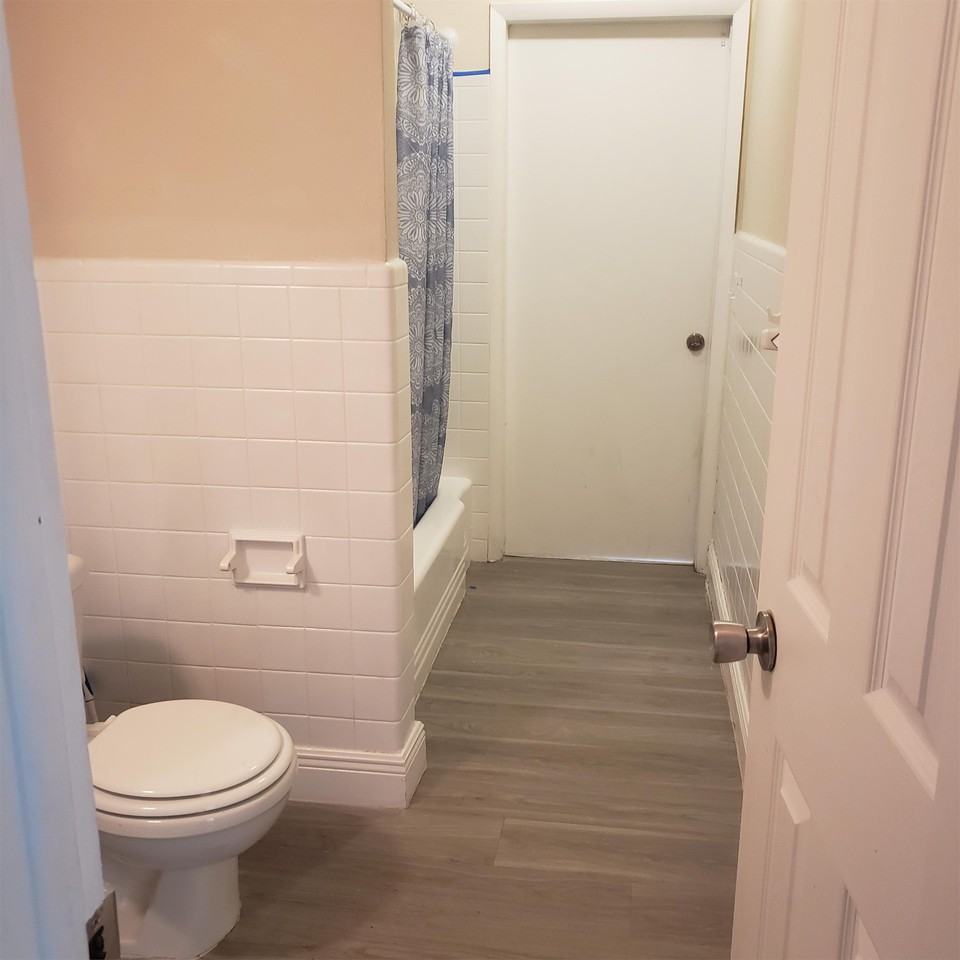 3212 SE 7th StreetUnit 1 #1 - Photo 3 of 14