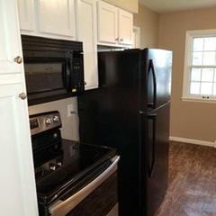 2339 Hawthorne Ct #1 - Photo 3 of 10