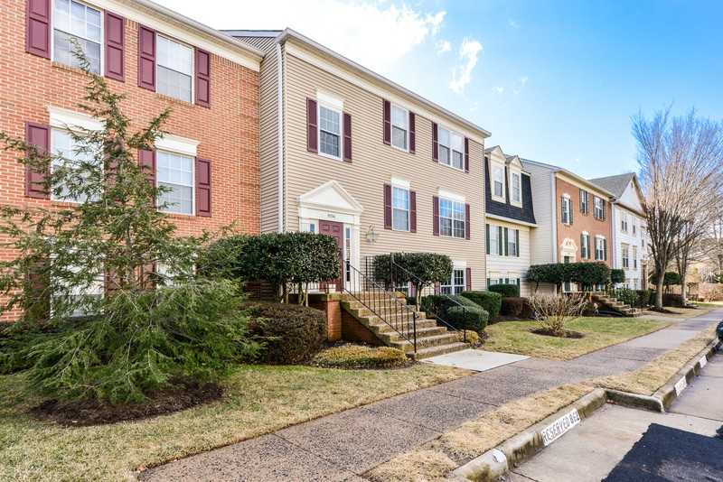 9330 Caspian Way #102 - Photo 2 of 30