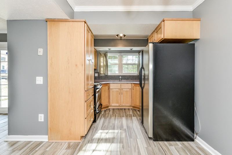 9330 Caspian Way #102 - Photo 3 of 30