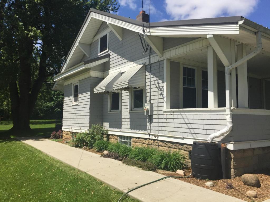 5699 Massillon Rd - Photo 3 of 17