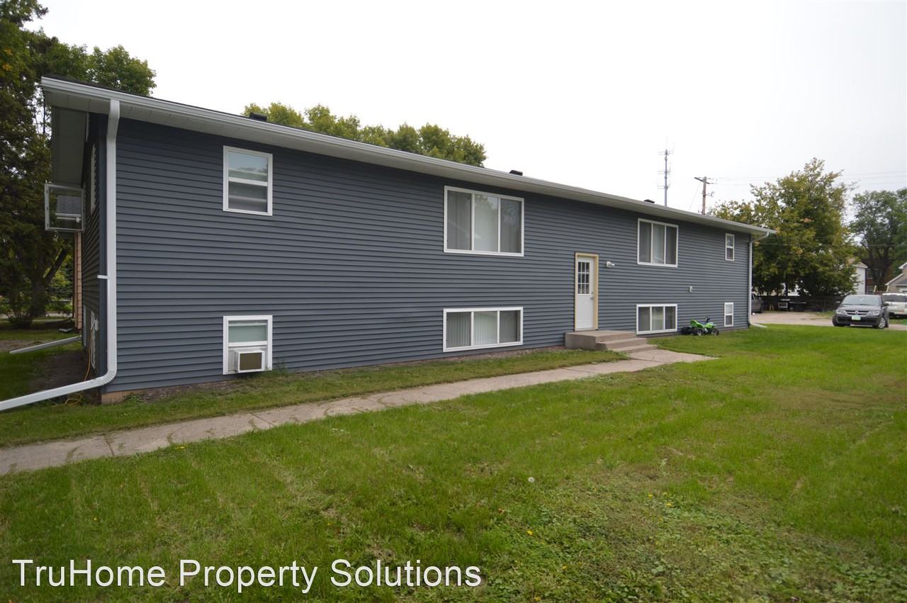 107 Cottonwood Street - Photo 2 of 2