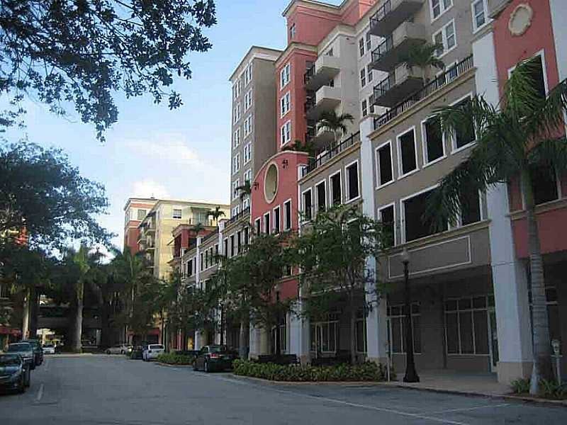 4102 Salzedo St - Photo 2 of 5