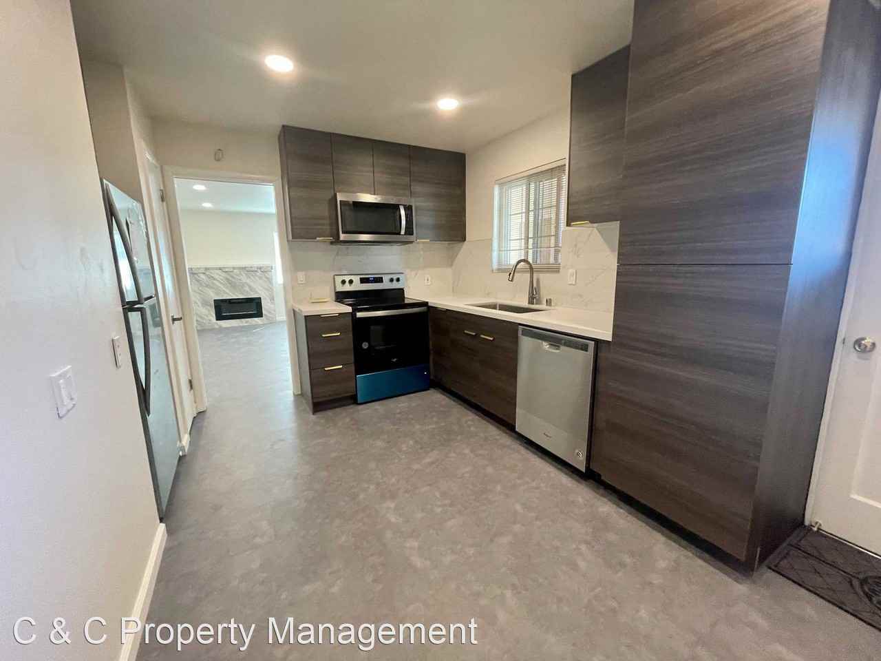 1229 Parkington Ave - Photo 2 of 8