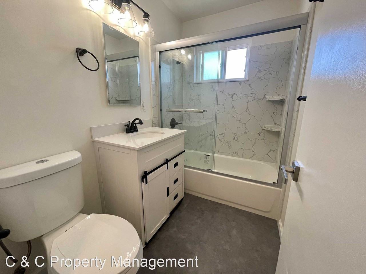 1229 Parkington Ave - Photo 3 of 8