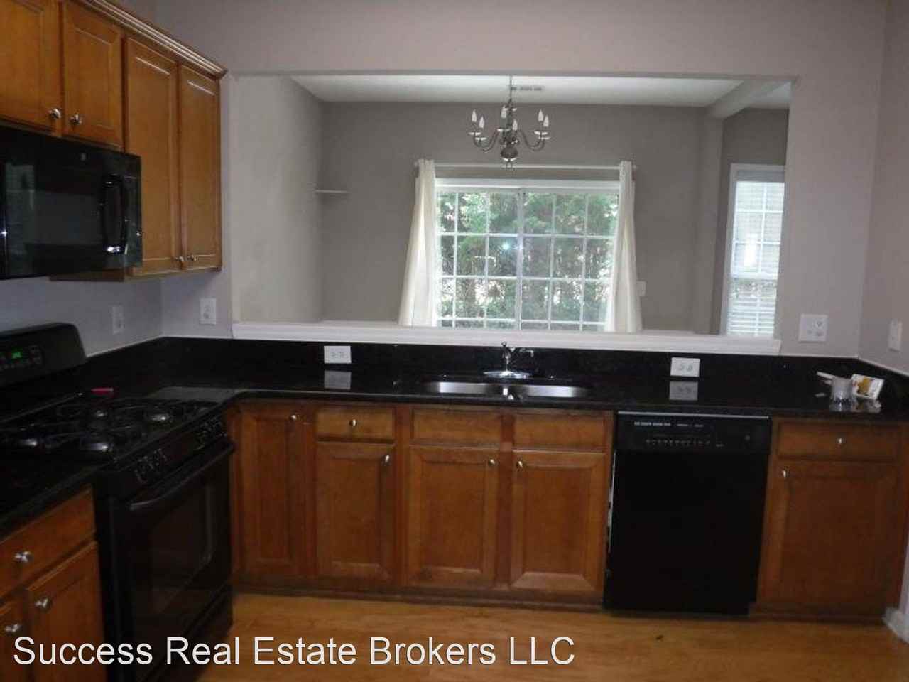 13325 Marrywood Ct - Photo 2 of 6