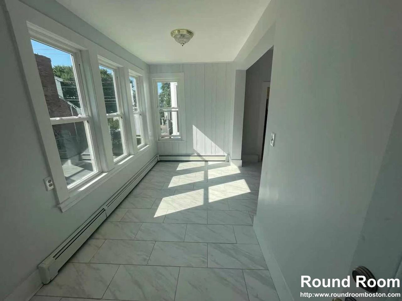 500 Metropolitan Ave #1 - Photo 3 of 9