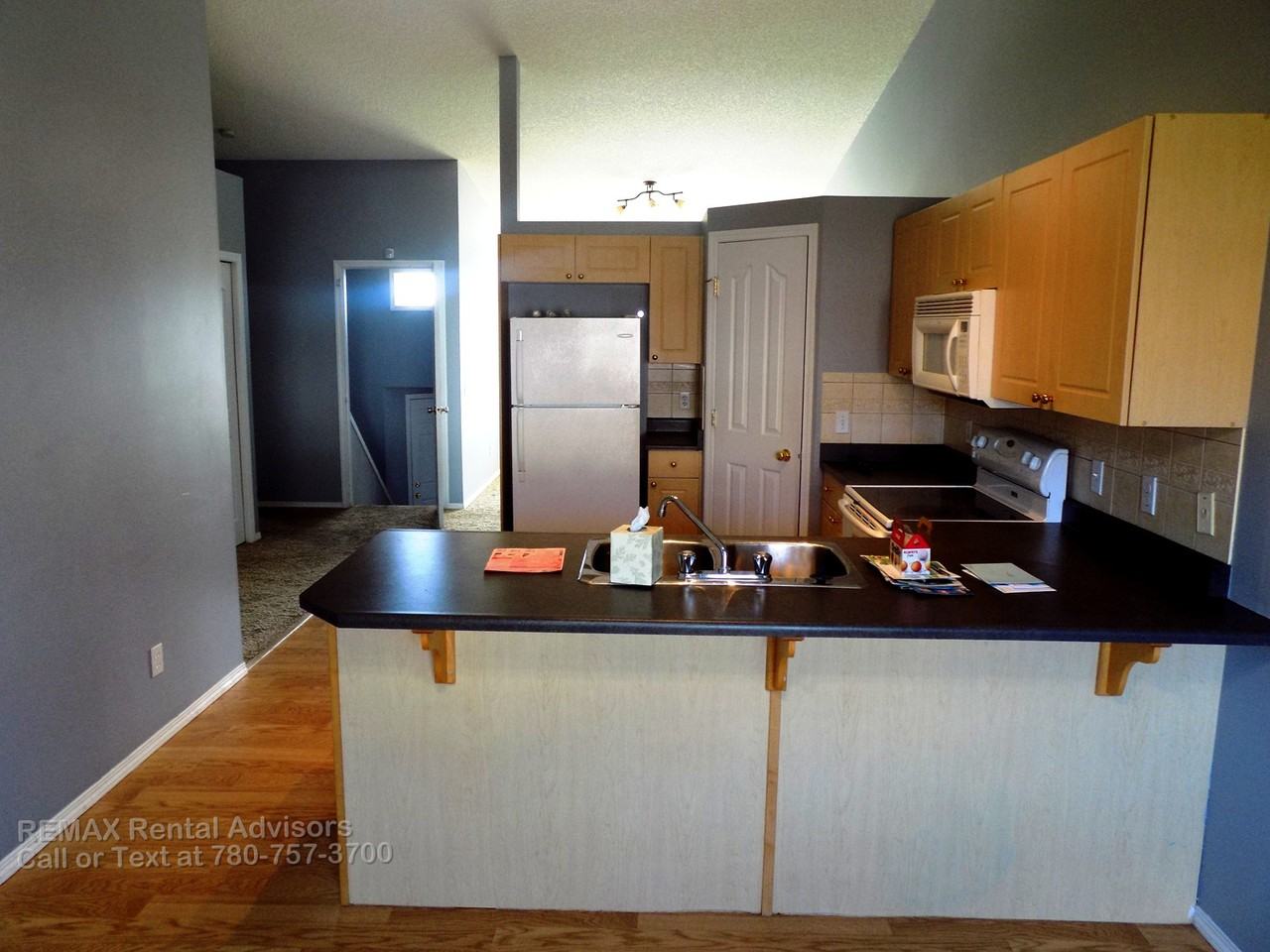 14006 159a Ave Nw - Photo 2 of 18