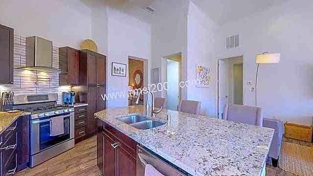 5932 Mafraq Ave Nw - Photo 2 of 8