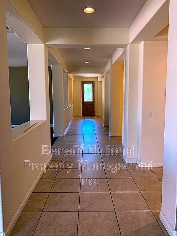 33272 Vermont Rd - Photo 2 of 27