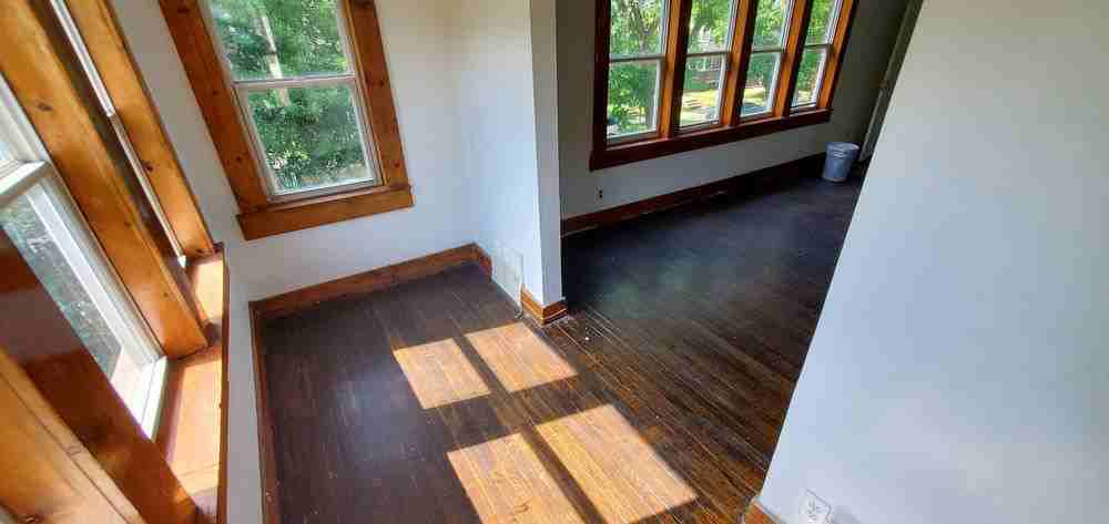 2550 N 38th St - Photo 3 of 4