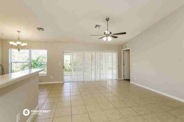 3406 68th St W - Photo 3 of 16