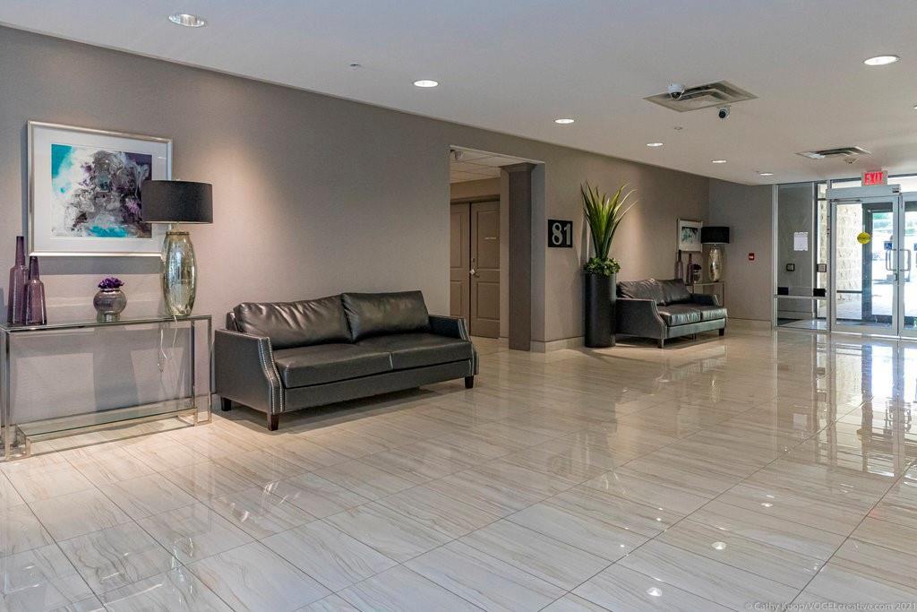 81 Robinson Street #509 - Photo 3 of 38