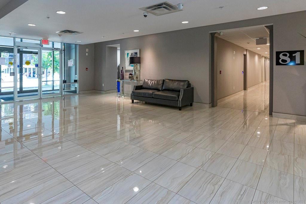 81 Robinson Street #509 - Photo 4 of 38