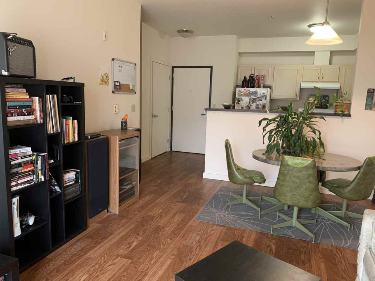 615 NW Naito Pkwy - Photo 2 of 8