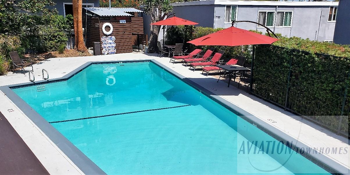 Aviation Townhomes - Photo 2 of 14