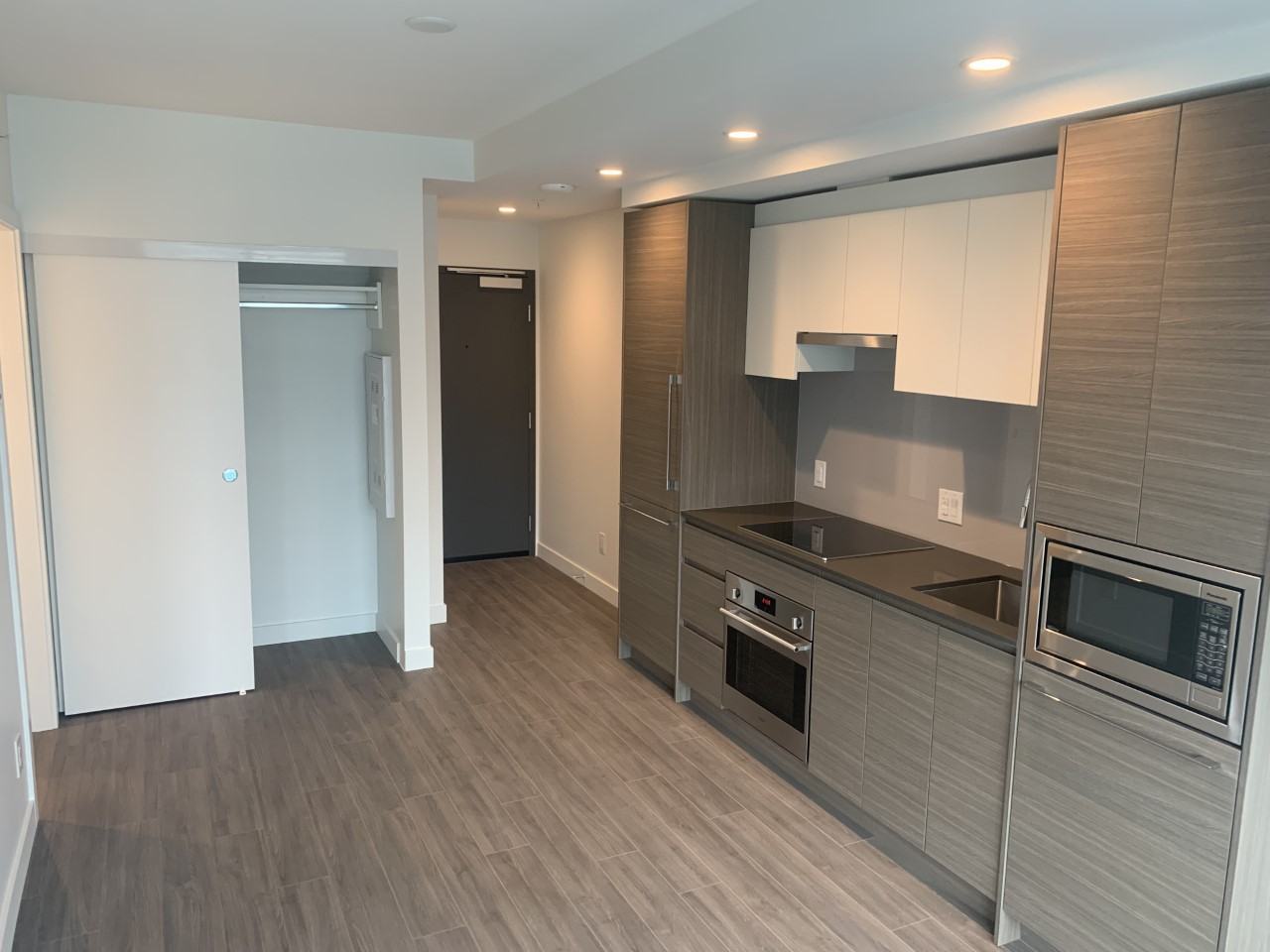 13615 Fraser Highway #3106 - Photo 4 of 13
