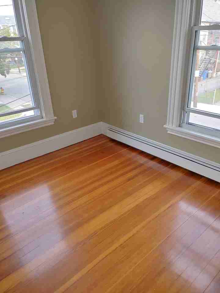 26 Hammond Street - Photo 4 of 11
