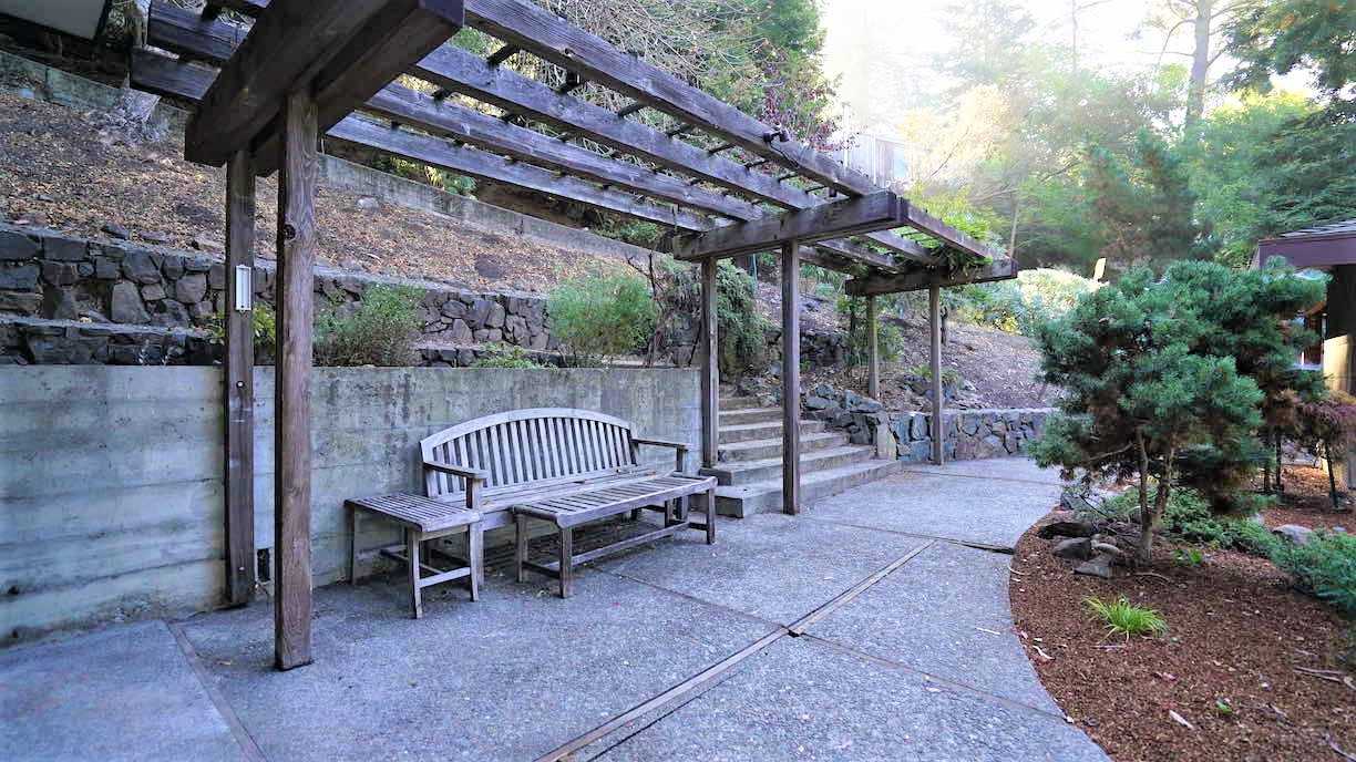 3076 Buena Vista Way - Photo 3 of 39