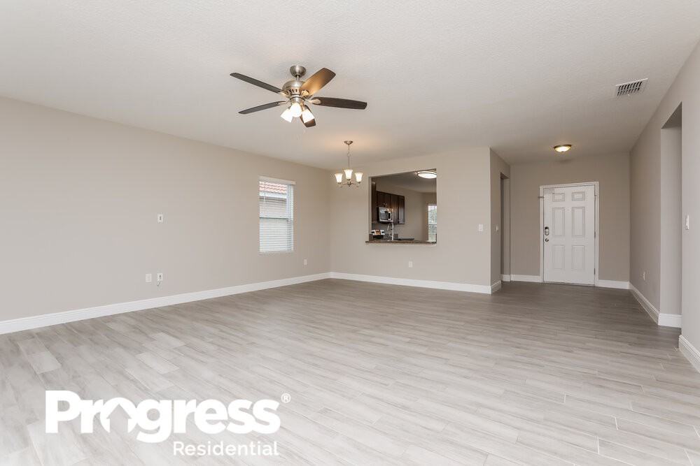 3009 Sangria St - Photo 3 of 16