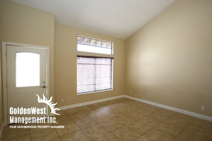 2835 Belleza Ln - Photo 2 of 19