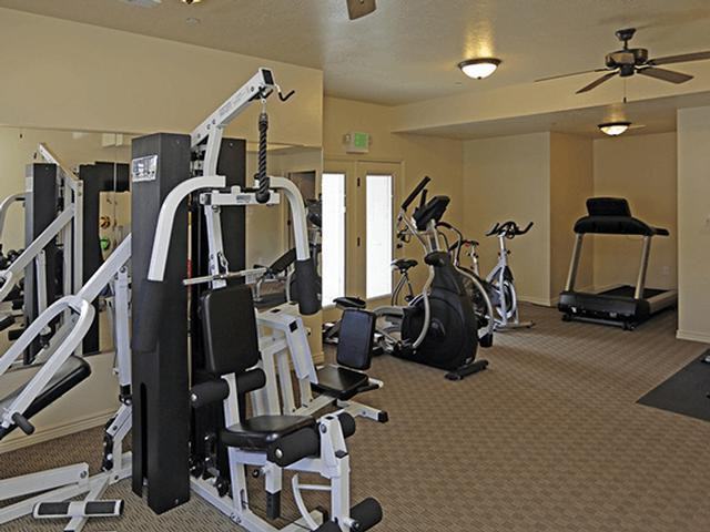 1150 W 825 N - Photo 3 of 16