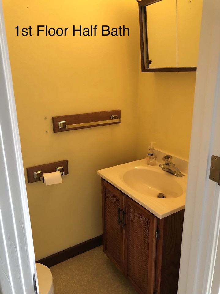 49 Lincoln Avenue - Photo 5 of 16