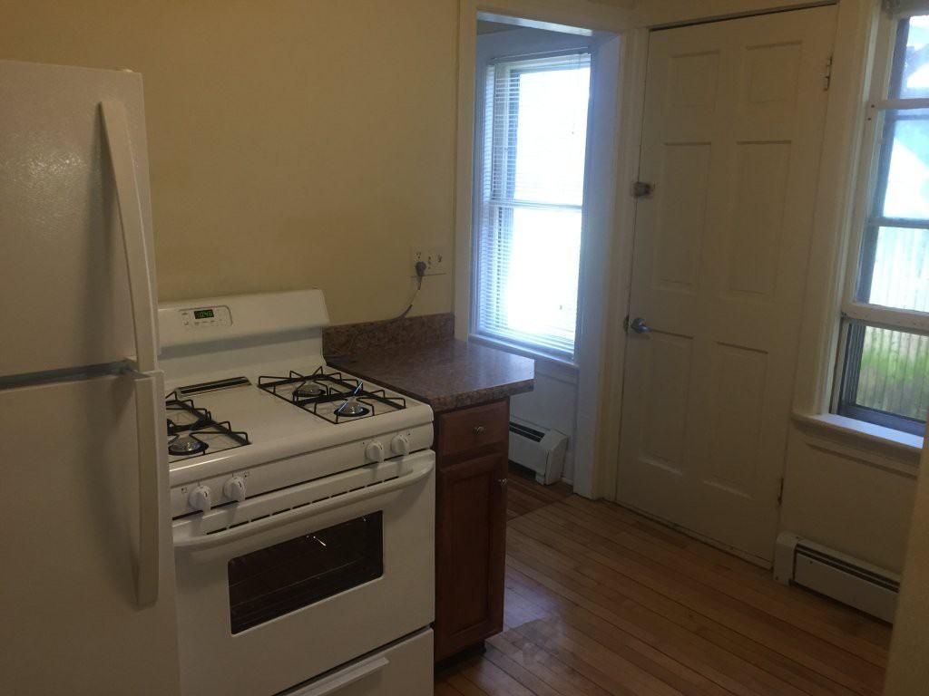 62 School St #2 - Photo 6 of 9