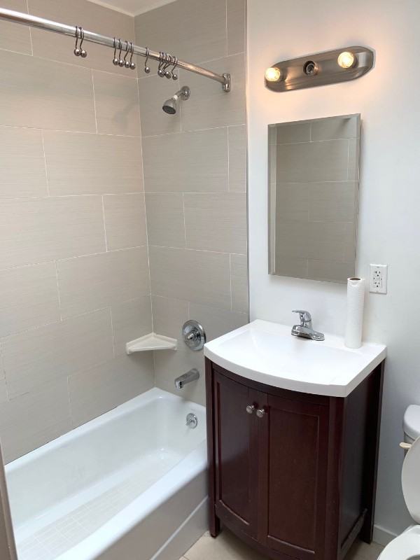 2409 18th Ave - Photo 3 of 4