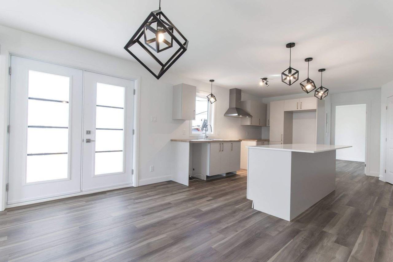 295 rue du Pèlerin - Photo 3 of 33